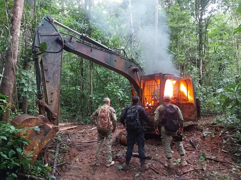 A boiada não passa mais: PF realiza operação contra garimpo ilegal em território indígena